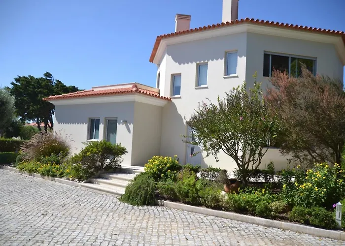 Casas Cerejas Bed & Breakfast